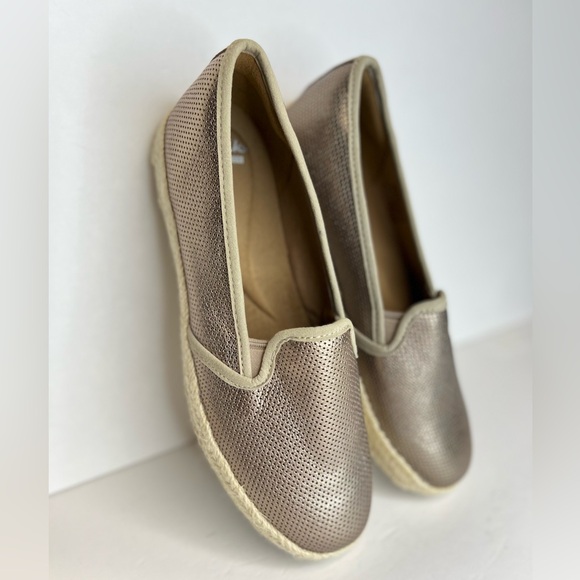 Clarks Collection Womens Azella Theoni Rose Gold Metallic Slip Ons Sz 8.5M NWOB - Picture 5 of 16